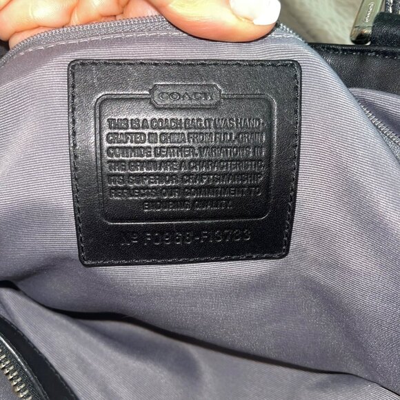 Coach Womens Tote Bag Black Adjustable Straps Leather Hardware 3 Compartments - Picture 5 of 16